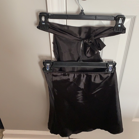 black satin halter top is great night on town preowned, excellent condition - Picture 2 of 3